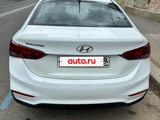 2019 Hyundai Solaris II, белый, 960000 рублей, вид 2
