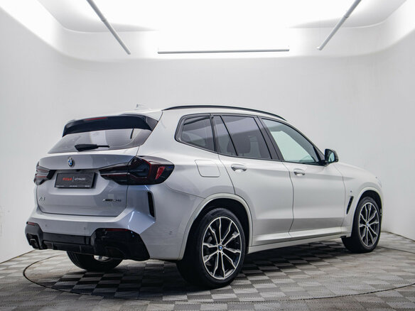 2024 BMW X3 30i xDrive III (G01) Рестайлинг, белый, 5515000 рублей - вид 4