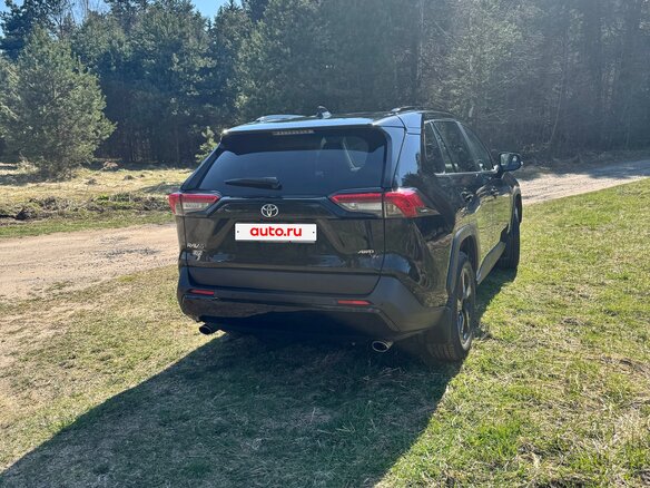 2020 Toyota RAV4 V (XA50), чёрный, 4200000 рублей - вид 5
