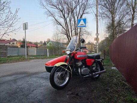 1982 Jawa 350/634, красный, 135000 рублей, вид 1