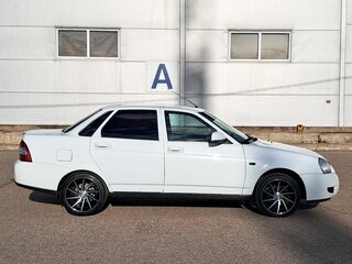 2017 Lada (ВАЗ) Priora I Рестайлинг, белый, 540000 рублей, вид 4