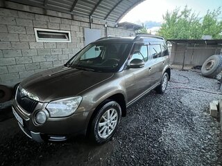 2011 Skoda Yeti I, коричневый, 650000 рублей, вид 1