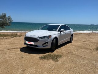 2020 Ford Fusion (North America) II Рестайлинг, белый, 1299999 рублей, вид 2
