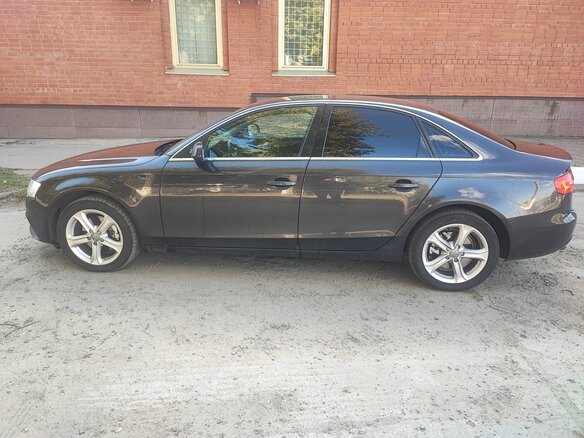 2013 Audi A4 IV (B8) Рестайлинг, чёрный, 1365000 рублей - вид 3