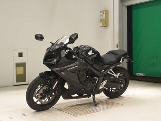 2023 Honda CBR 650R, чёрный, 797000 рублей, вид 4