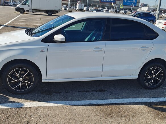 2012 Volkswagen Polo V, белый, 645000 рублей - вид 5