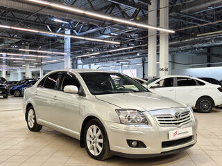 2008 Toyota Avensis II Рестайлинг, серебристый, 671000 рублей, вид 2