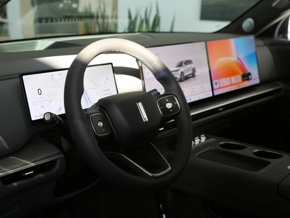 2026 Wey V9X, чёрный, 9699000 рублей - вид 7