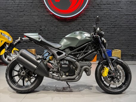 2012 Ducati Monster 1100, зелёный, 465000 рублей, вид 2