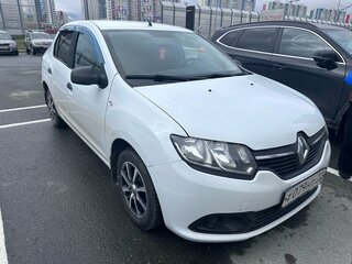 2017 Renault Logan II, белый, 670000 рублей, вид 1