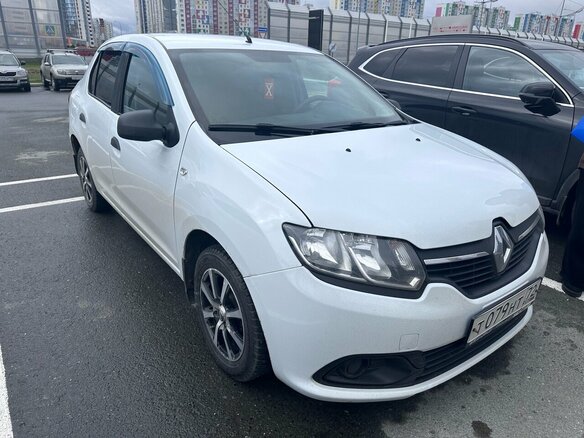 2017 Renault Logan II, белый, 670000 рублей