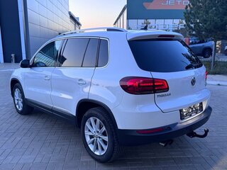 2012 Volkswagen Tiguan I Рестайлинг, белый, 1299900 рублей, вид 3