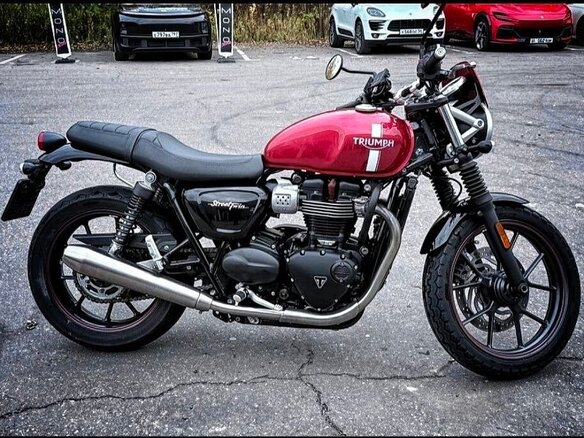 2016 Triumph Street Twin, красный, 730000 рублей - вид 6