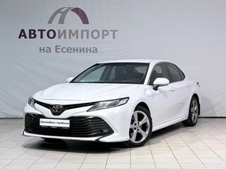 2018 Toyota Camry VIII (XV70), белый, 2300000 рублей, вид 1