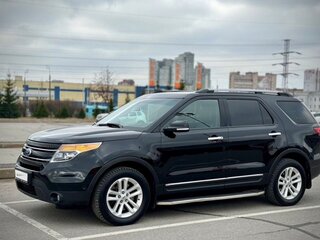 2014 Ford Explorer V, чёрный, 1550000 рублей, вид 3
