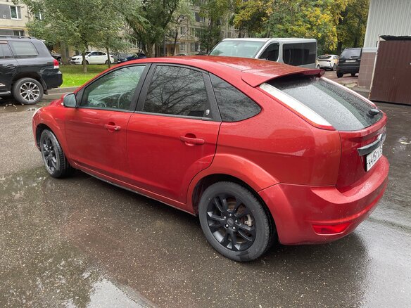 2008 Ford Focus II Рестайлинг, красный, 370000 рублей - вид 6