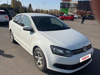 2014 Volkswagen Polo V, белый, 715000 рублей, вид 1