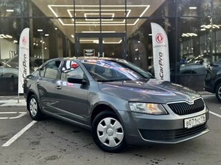 2014 Skoda Octavia III (A7), серый, 1200000 рублей, вид 3
