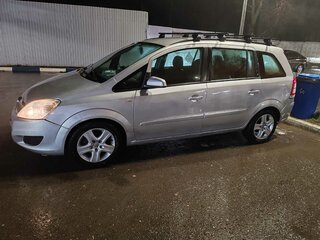 2008 Opel Zafira B Рестайлинг, серебристый, 430000 рублей, вид 4