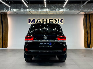 2015 Toyota Land Cruiser 200 Series Рестайлинг 2, чёрный, 5500000 рублей, вид 5