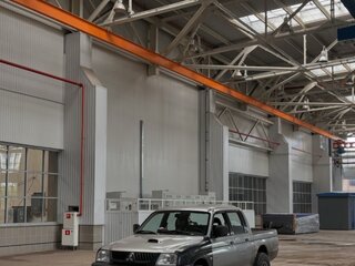 2006 Mitsubishi L200 III Рестайлинг, серебристый, 770000 рублей, вид 3