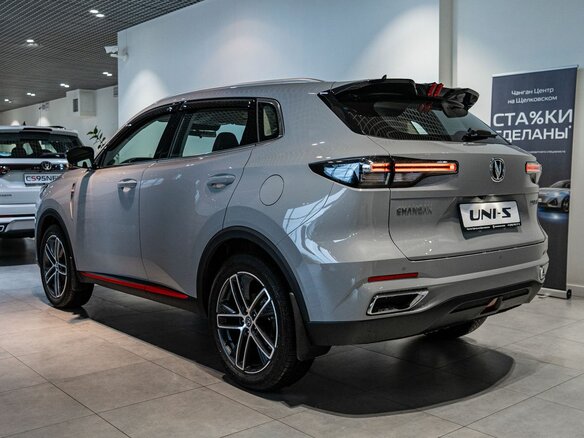 2025 Changan UNI-S I, серый, 3179900 рублей - вид 1
