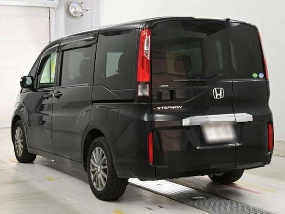 2016 Honda Stepwgn V, чёрный, 1090000 рублей - вид 1