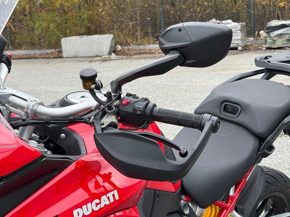 2021 Ducati Multistrada V4, красный, 1700000 рублей - вид 17