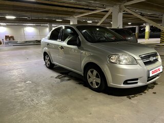 2010 Chevrolet Aveo I Рестайлинг, серебристый, 360000 рублей, вид 2