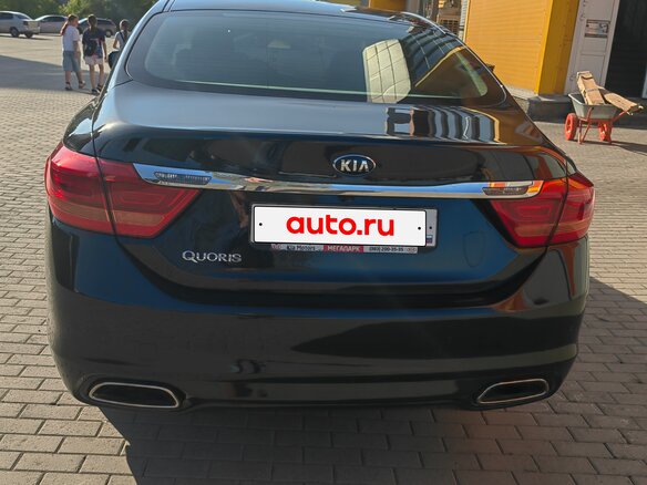 2013 Kia Quoris I, чёрный, 1350000 рублей - вид 1