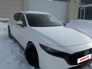 2019 Mazda 3 IV (BP), белый, 2250000 рублей, вид 3
