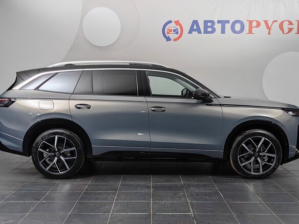 2026 Volkswagen Tavendor I Рестайлинг, серебристый, 6150000 рублей - вид 3