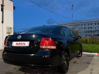 2013 Volkswagen Polo V, чёрный, 875000 рублей, вид 5