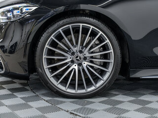2025 Mercedes-Benz S-Класс 500 Long 4MATIC VII (W223), чёрный, 15990000 рублей, вид 3