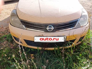2013 Nissan Tiida I Рестайлинг, жёлтый, 350000 рублей, вид 2