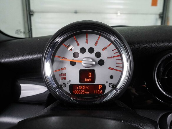 2009 Mini Hatch Cooper II (R56), чёрный, 1069000 рублей - вид 11