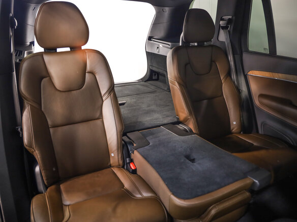 2019 Volvo XC90 B5 II Рестайлинг 1, чёрный, 4149000 рублей - вид 32