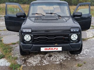 2017 Lada (ВАЗ) 2121 (4x4) Urban I Рестайлинг, чёрный, 800000 рублей, вид 1
