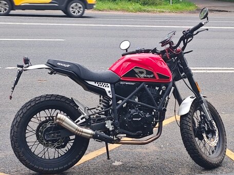 2025 Fuego Scrambler 250, красный, 175000 рублей, вид 1