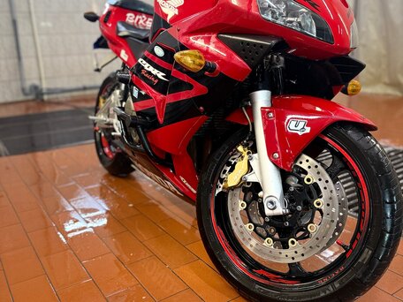 2003 Honda CBR 600RR, красный, 450000 рублей, вид 2