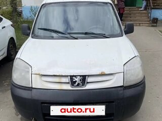 2010 Peugeot Partner II, белый, 350000 рублей, вид 1