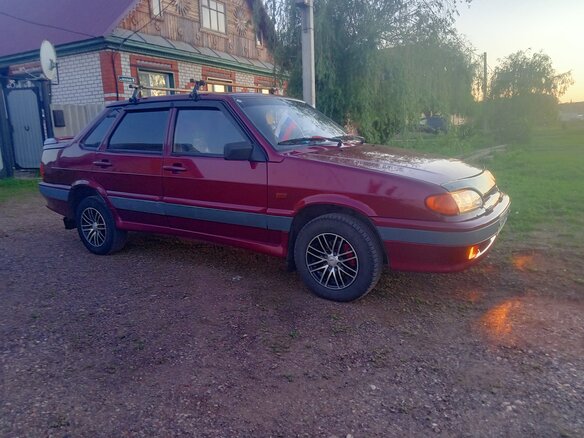 2005 Lada (ВАЗ) 2115, пурпурный, 290000 рублей - вид 3
