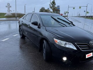 2010 Toyota Camry VI (XV40) Рестайлинг, чёрный, 1050000 рублей, вид 3