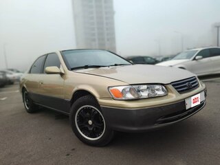 2000 Toyota Camry IV (XV20) Рестайлинг, золотистый, 450000 рублей, вид 5