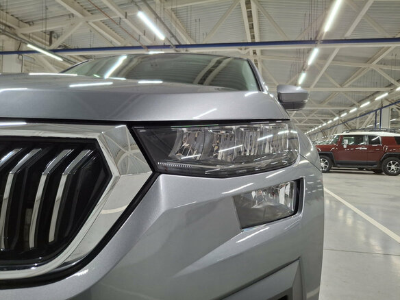 2024 Skoda Kodiaq I Рестайлинг, серый, 4065000 рублей - вид 16