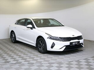 2021 Kia K5 III, белый, 2395000 рублей, вид 3