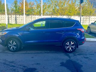 2016 Ford Kuga II Рестайлинг, синий, 1450000 рублей, вид 2