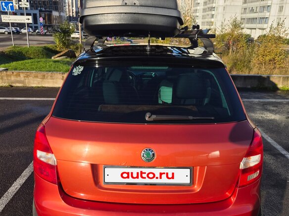 2008 Skoda Fabia II, оранжевый, 540000 рублей - вид 4
