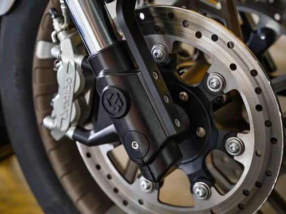 2018 Harley-Davidson Fat Bob, серый, 2750000 рублей - вид 21