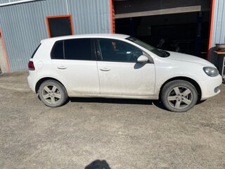 2012 Volkswagen Golf VI, белый, 800000 рублей, вид 4